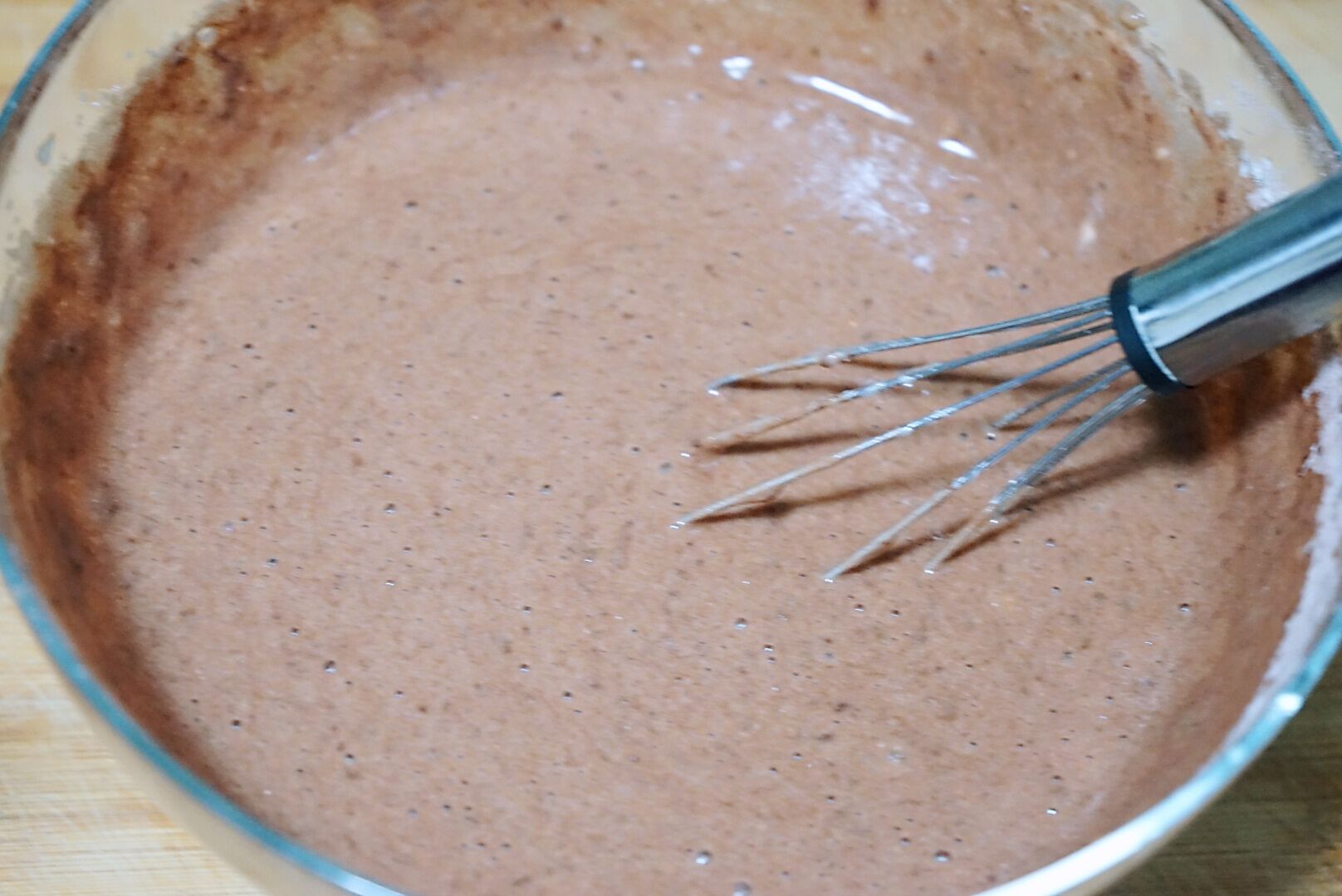 不放黄油的香蕉磅蛋糕，口感松软热量低，做法简单又省心，美味