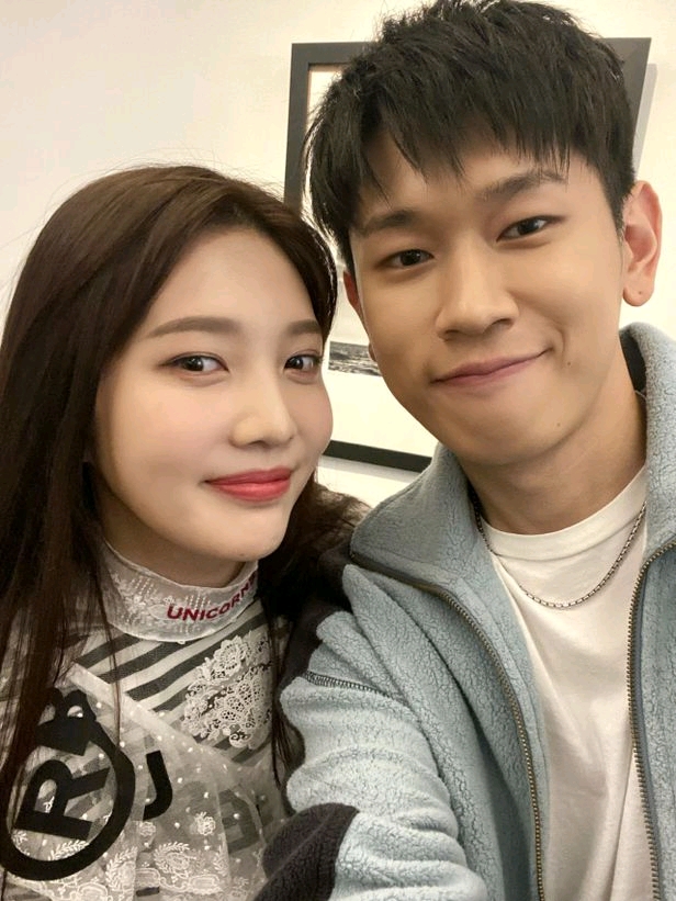 red velvet回归joy恋爱crush,sm高速承认,朴明秀直播中要回应吗