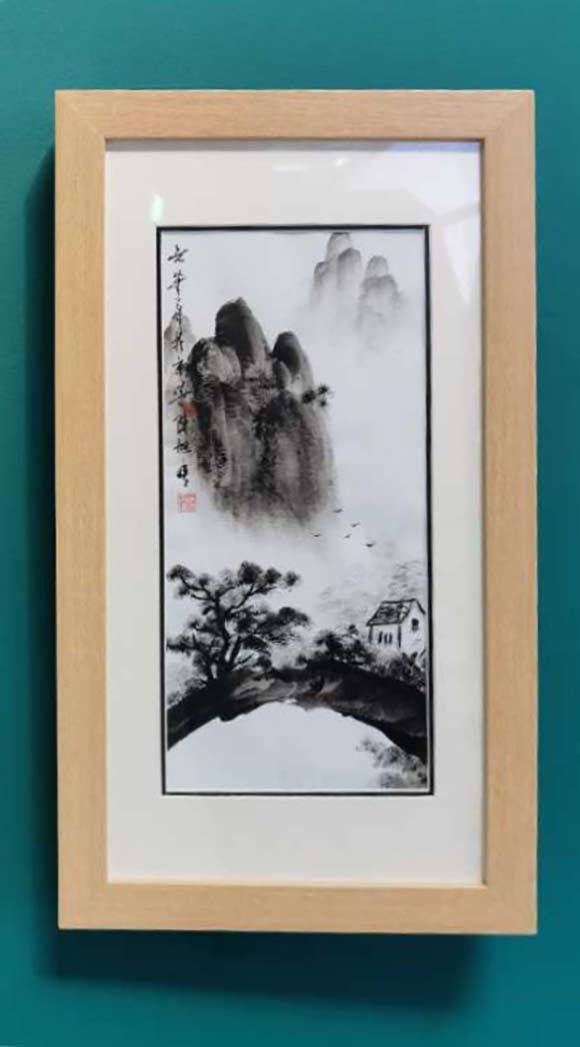 画家陈旭晴（诗翰）——山遥水远遗墨间，彼岸花开意连连