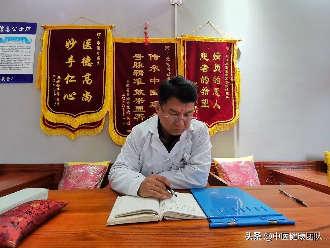 什么是小脑萎缩共济失调？出现这些症状，要重视起来