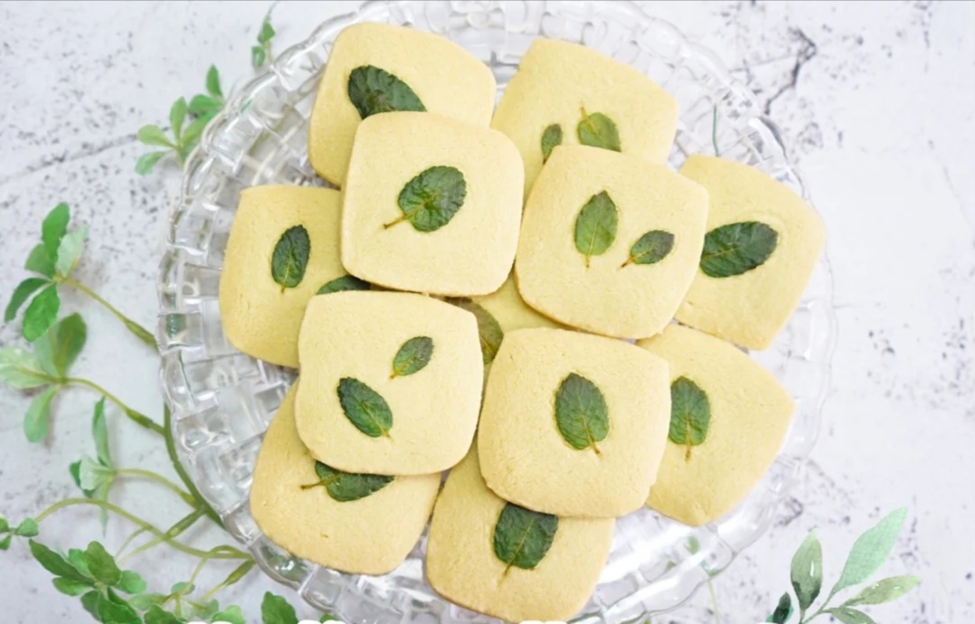 Bake novice 0 failure, spring day wipes biscuit of tea mint snacks, you are worth to have