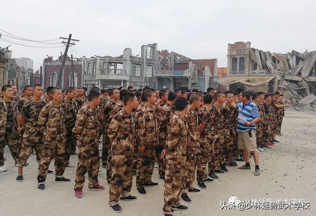 还有1天上映！延鲁武校参演学子助《八佰》杀出重围直击爱国心灵