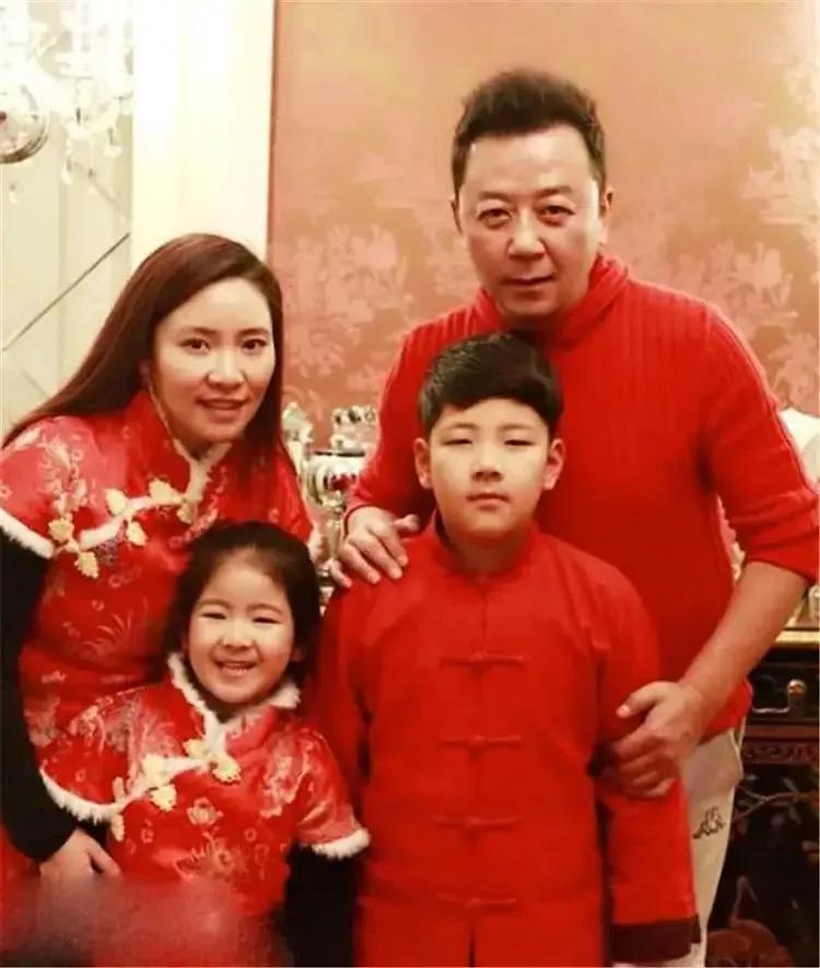 演员郭涛，就这样改写了他的结局，成于“江德福”，败于自己