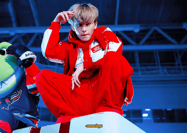 67新曲mv中完美消化概念的男团爱豆,耍帅也不会让人觉得尴尬 51韩团