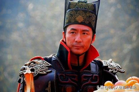 “元芳，你怎么看？大人，此事必有蹊跷！”一