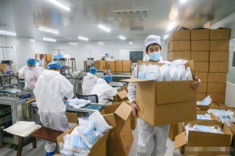 口罩的“财富陷阱”：别人赚的盆满钵满，我两