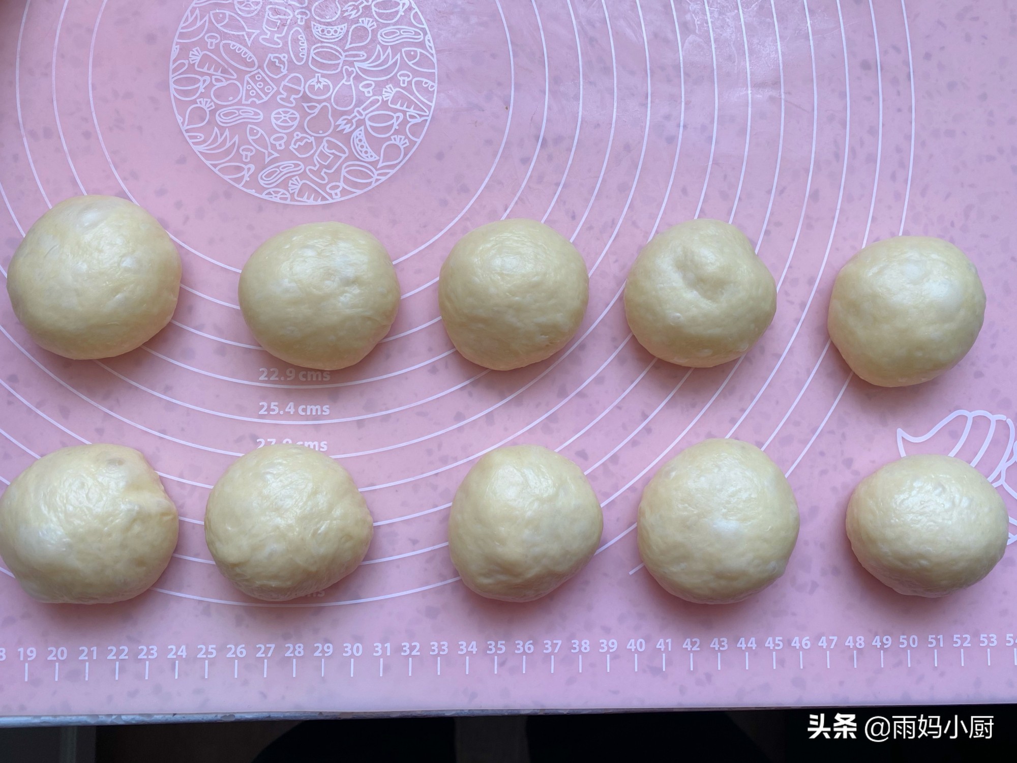 不加1滴奶，超簡單的奶排麵包，奶香濃郁鬆軟又拉絲，全家都愛吃