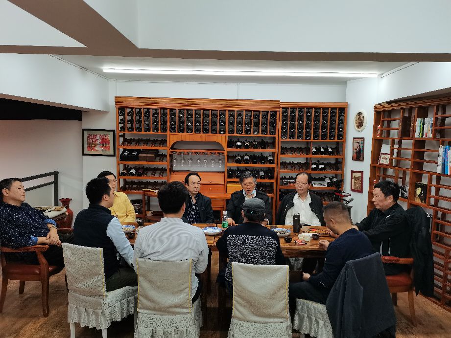 李大淮倡议：成立中华英雄联盟