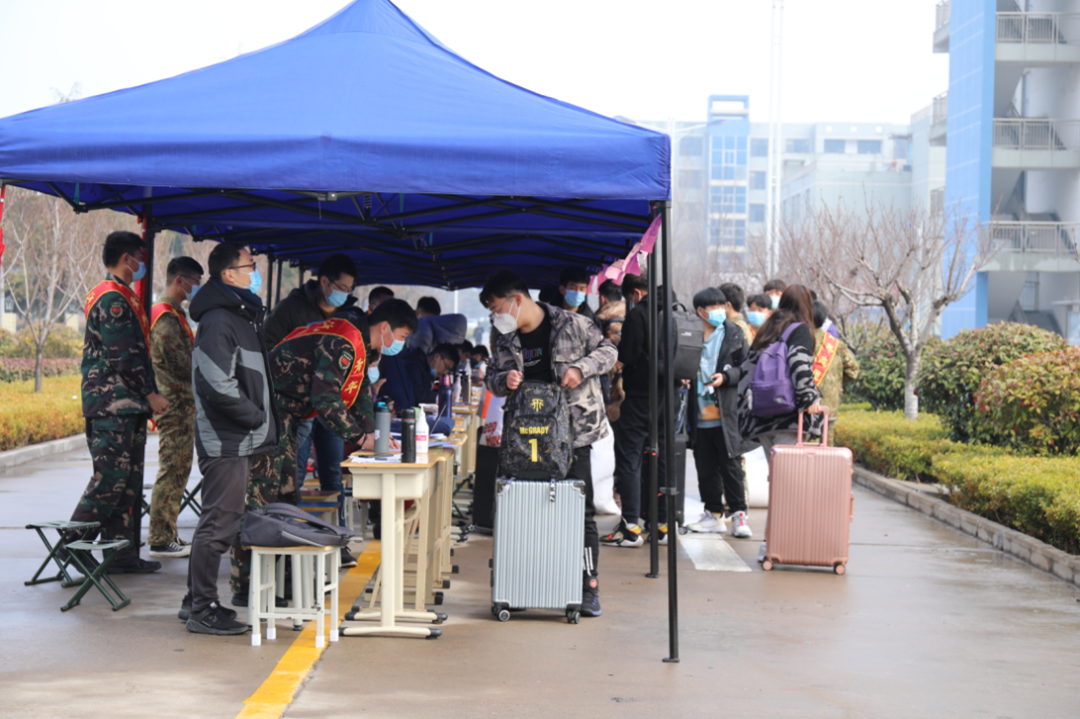 山东交通技师学院2021年春季学期首批学生顺利返校