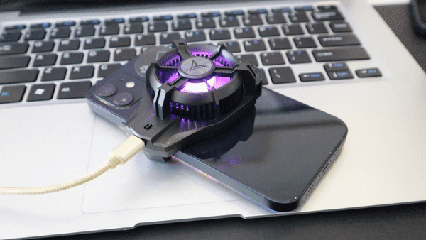 夏天到了别忘了给手机降降温，飞智蜂翼2Pro手机散热器评测