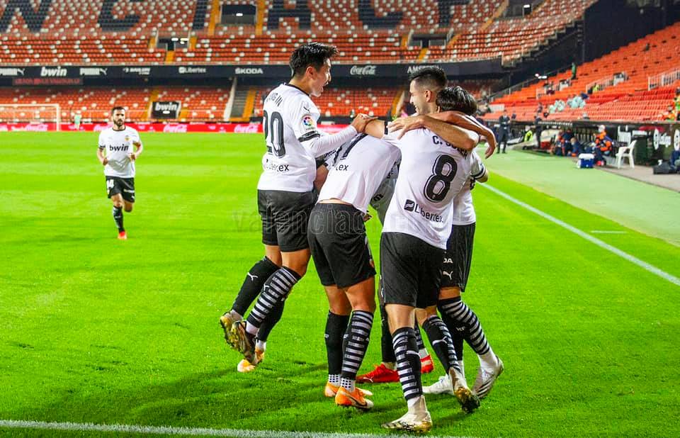 「寻梦欧罗巴」黄仁范助队连胜，多名球员入选国字号