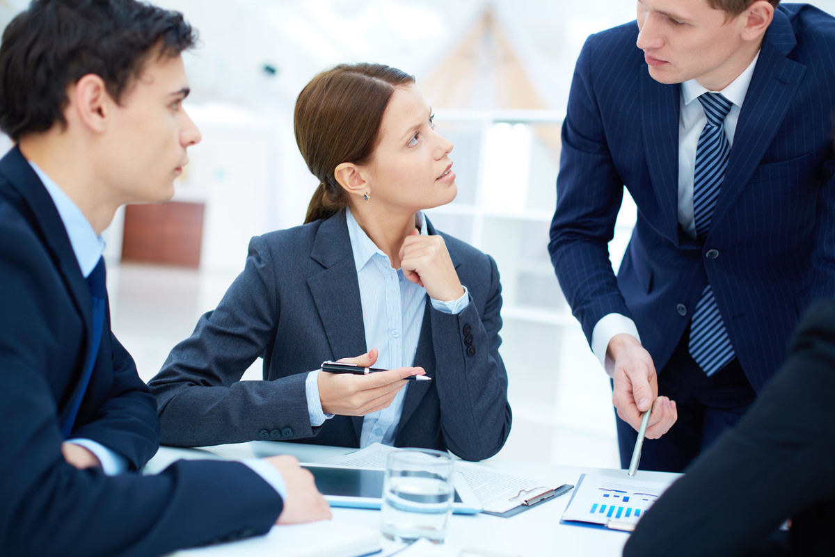 受委屈先别急着喊冤，主动受3种委屈的人，发展