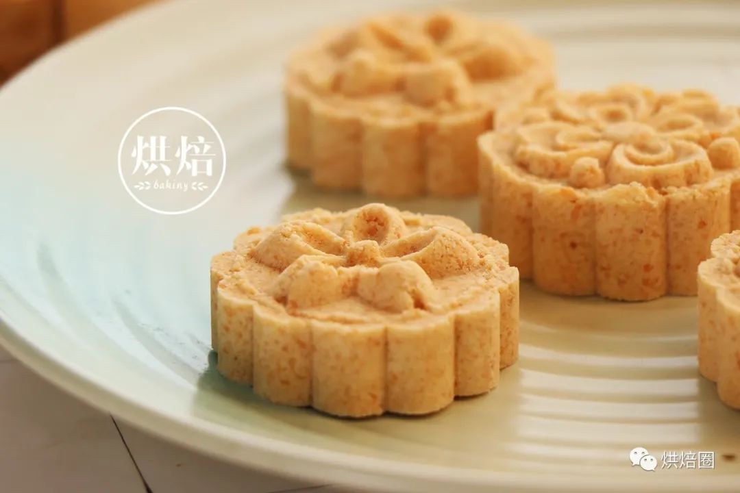 好酥啊 一碰就碎 夏季吃雪的感觉 入口即化花生酥糕