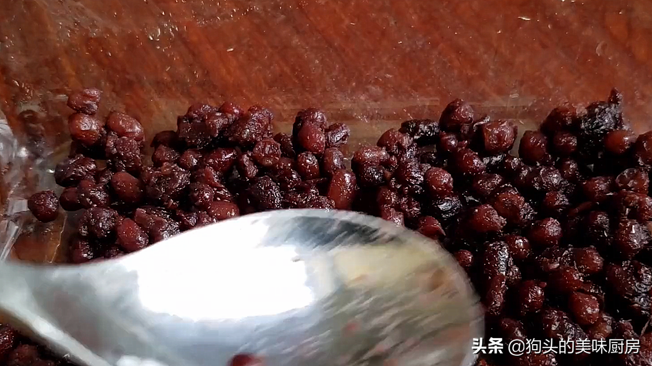 南瓜不要炒着吃了，教你夏天最好吃的做法，冰凉爽滑，比雪糕好吃