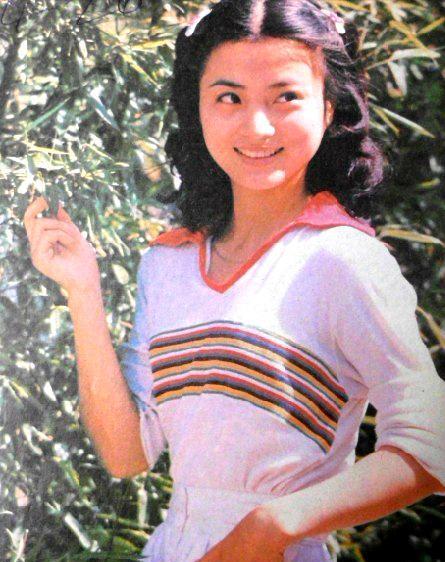李玲玉的2段婚姻皆“被离婚”，34岁征服犹太富