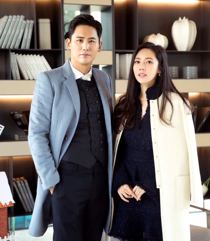 于晓光的\"沙雕\"日常，对老婆秋瓷炫太直