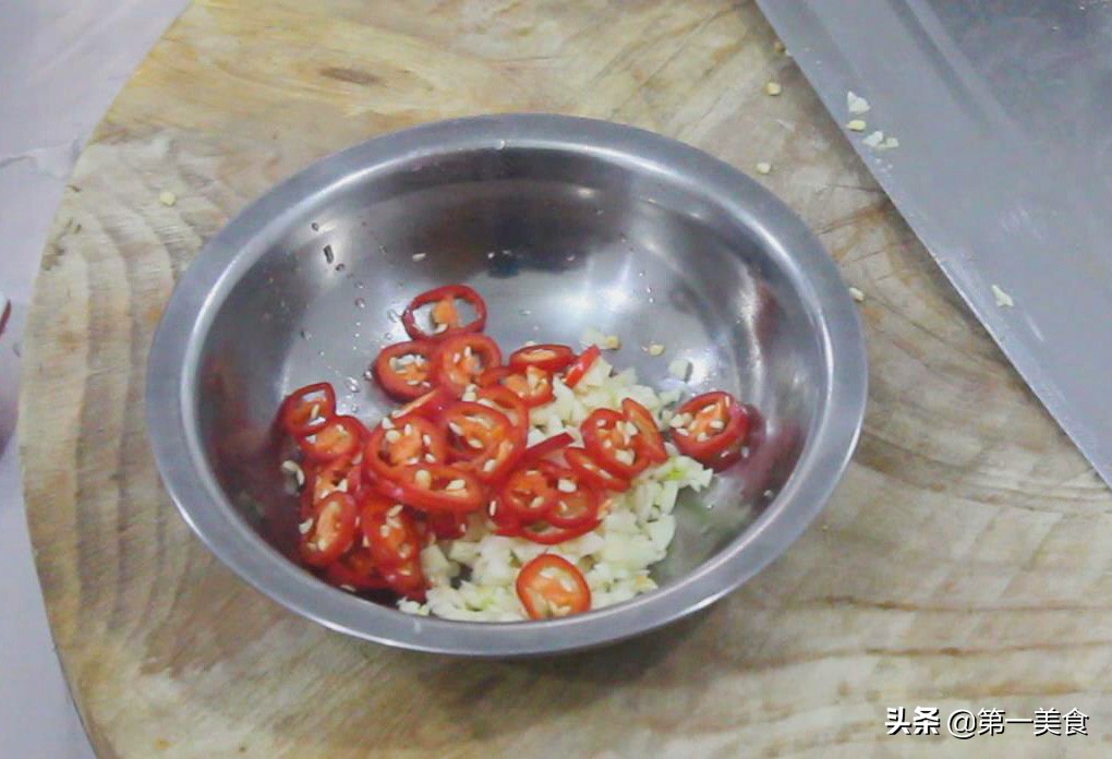 图片[3]-蚝油生菜做法步骤图 鲜嫩美味-起舞食谱网