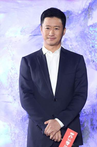 杨幂愿意零片酬出演《战狼3》，吴京六字回复彰显高情商
