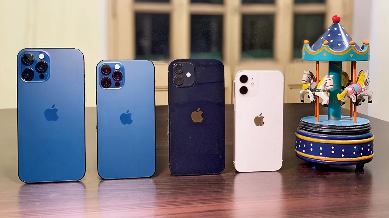 苹果iPhone 13参数曝光，大电池+后置三摄，价格也确定了