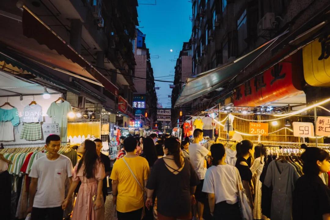 地摊经济概念股，哪些行业曾受追捧？