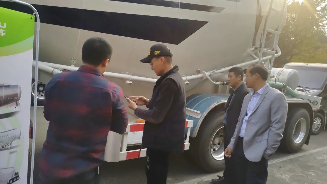 客户一次性订购30台！中集凌宇重庆交车仪式圆满成功