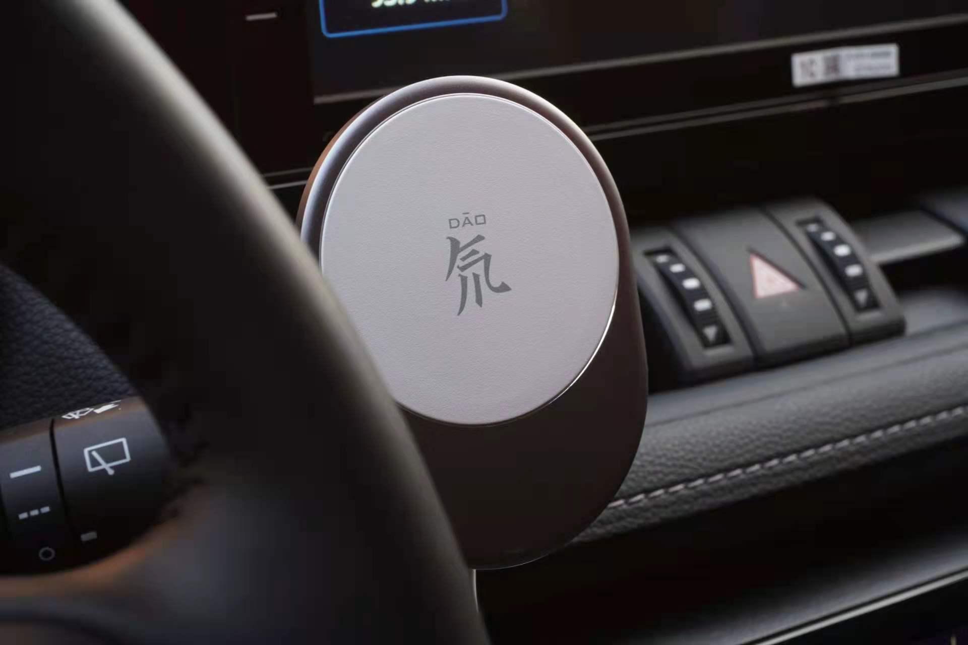 iPhone 13继续“环保”，努比亚快充套装解决果粉后顾之忧