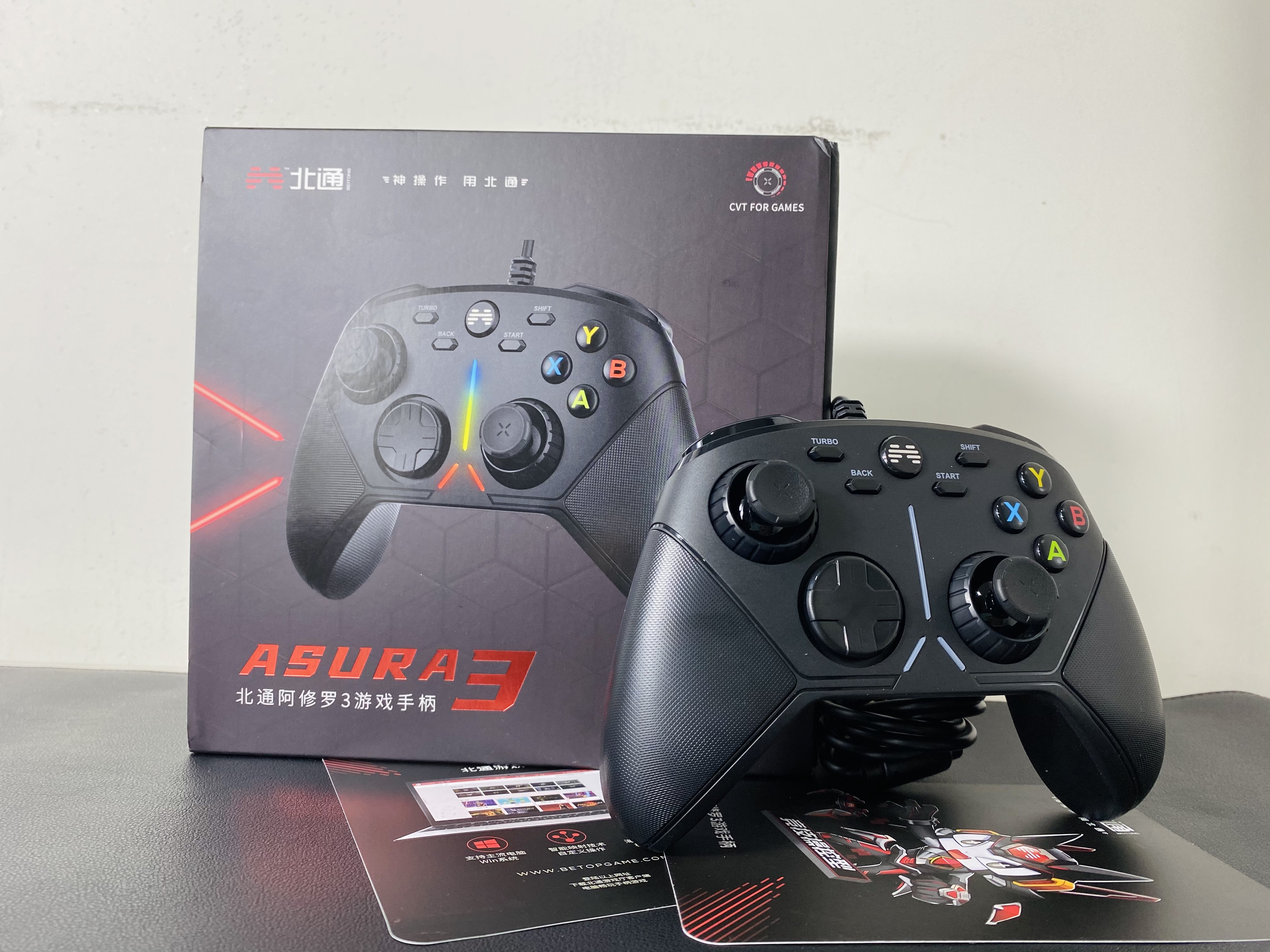 北通阿修罗3游戏手柄有线版评测：手感极佳，轻松上分