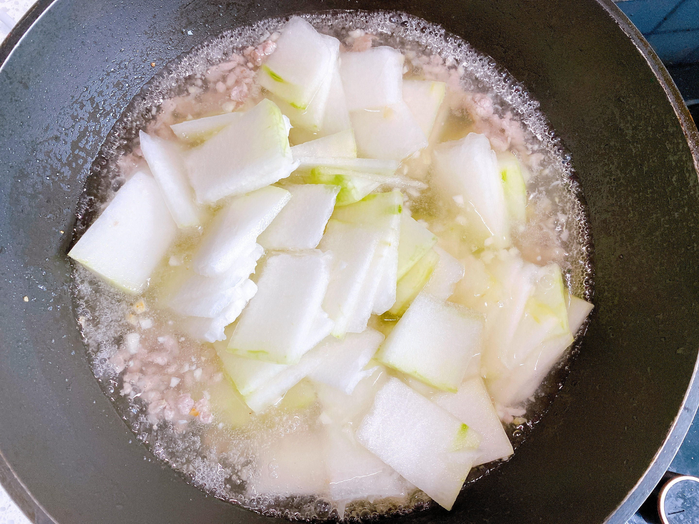 天熱了要多喝這湯，10分鐘出鍋，降火消暑營養好，味道鮮美不油膩