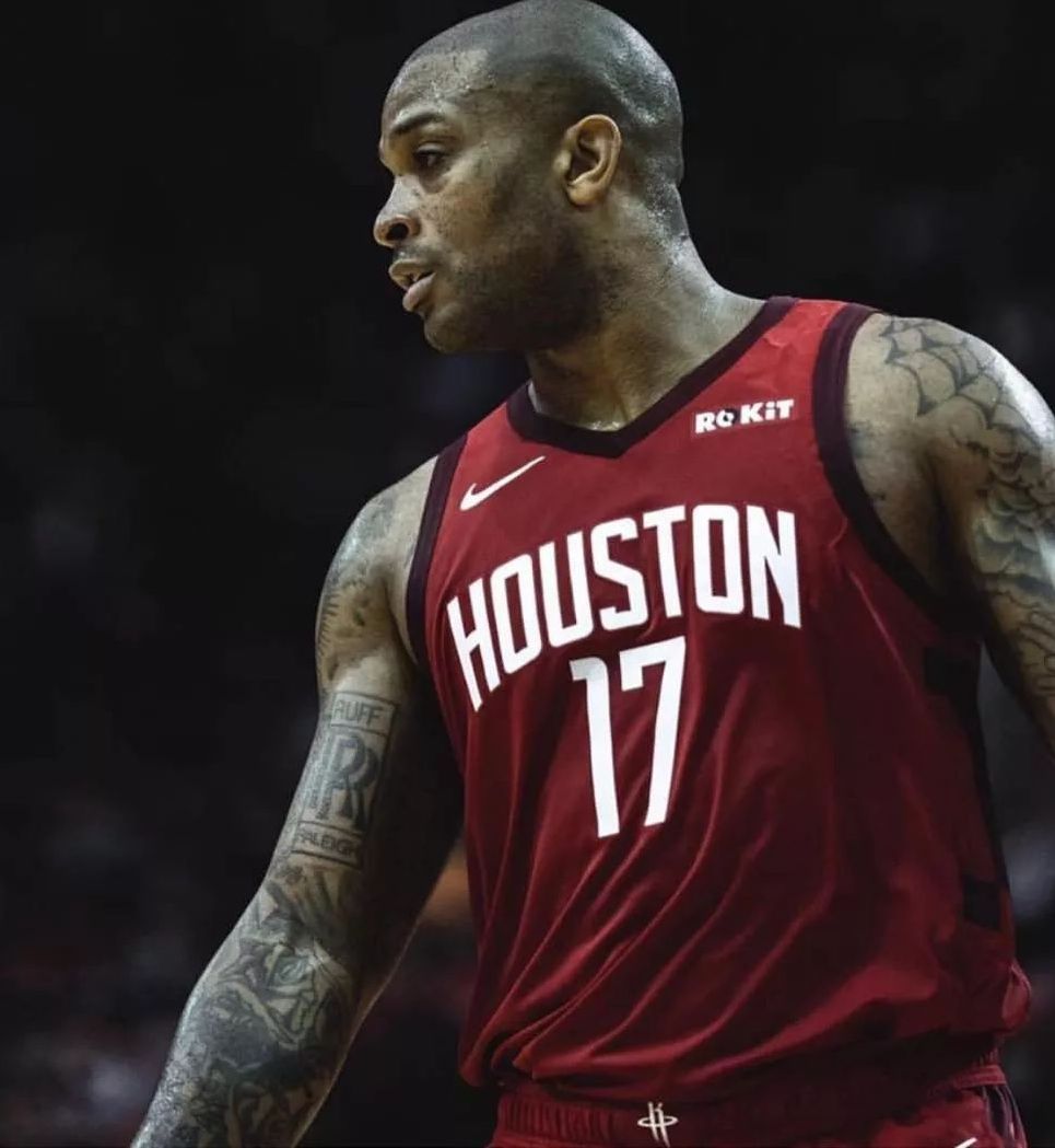 Be newest! Person of NBA media lake exposing to the sun went all out for tower gram, serve two big supernova, the rocket clutchs