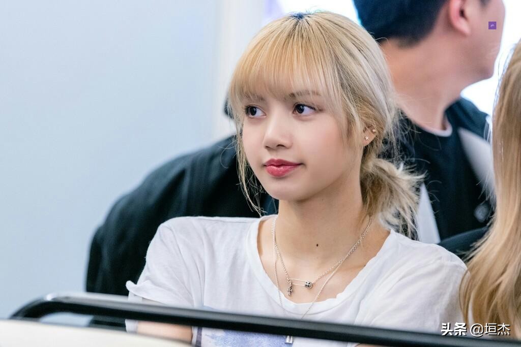 Lisa的大白爸爸真的是又暖又可愛，值得追捧的人間小甜豆