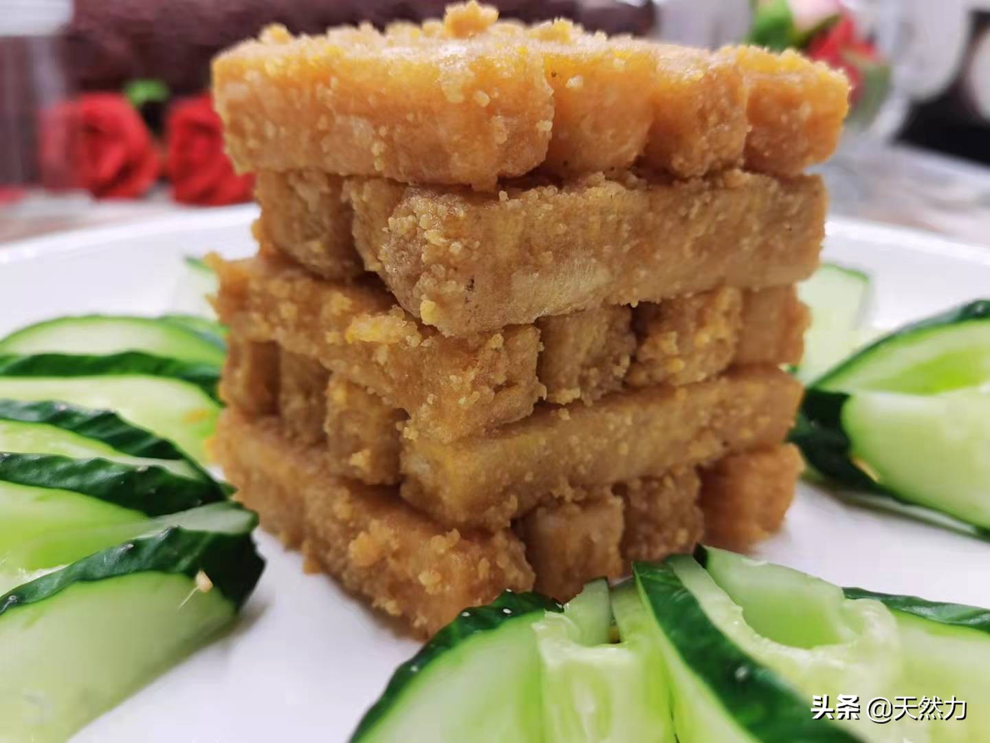 在家也能轻松做出广东名菜蛋黄焗南瓜，详细经验干货做法，收藏了