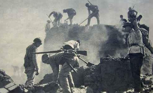 汉奸也会摆鸿门宴？民间武术高手请我军吃饭，