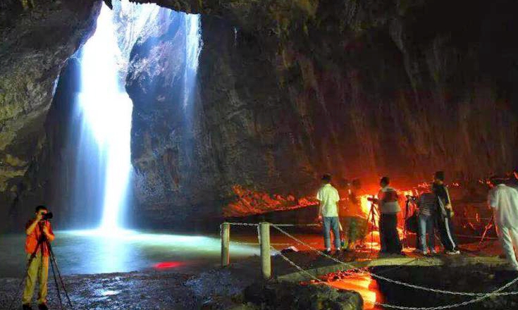 国庆中秋双节假期倒计时，川东九寨—华蓥山川东大瀑布逍遥游