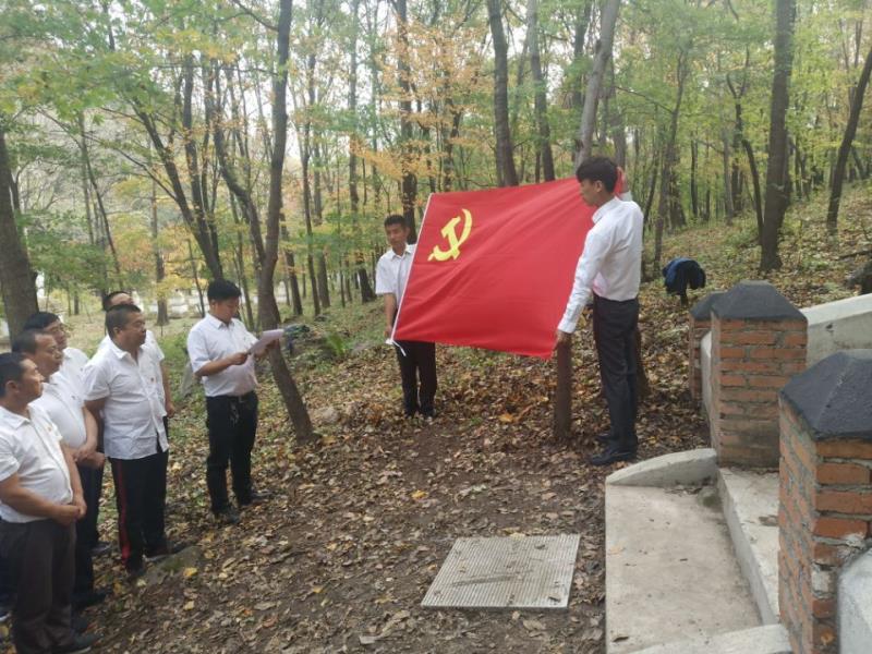 培育优势树种，创建现代化国有林场