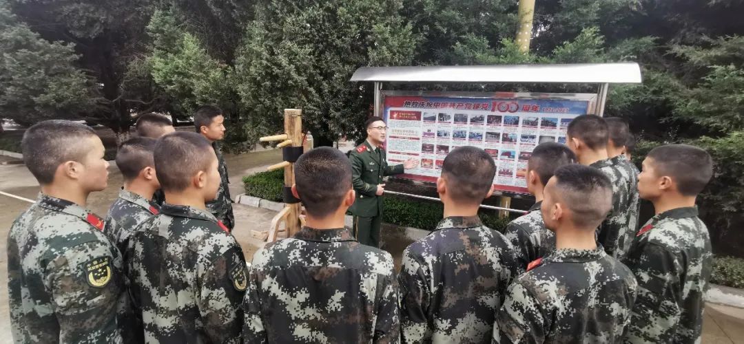 侯<a href=http://www.cngansu.cn/news/ target=_blank class=infotextkey></a>֧ܶӣ򿨡ʷ ʷѧϰ