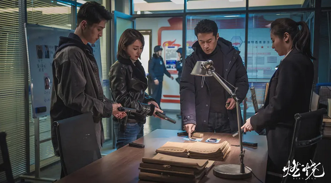 我期待已久的刑侦剧，拍出了长达30年的大案，果