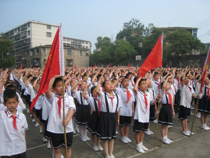 教育部發(fā)布教師的“懲罰權(quán)”，老師可以這樣干！熊孩子們害怕了