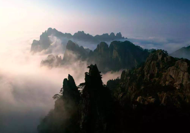 张九龄的这首山水诗，只是开篇两句，便美得令人心醉-第3张图片-非凡网