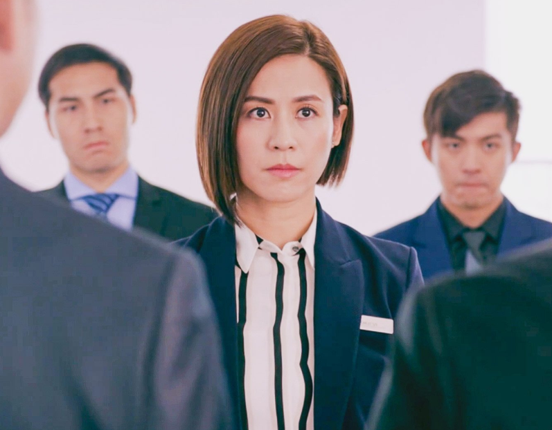 有人说宣萱拉低港女星颜值，那是大家都没注意过，她年轻时的模样