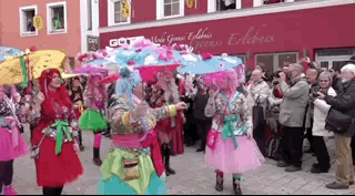 欧洲有个神奇小镇，官方语言是中文却没有1个华人，春节堪比中国