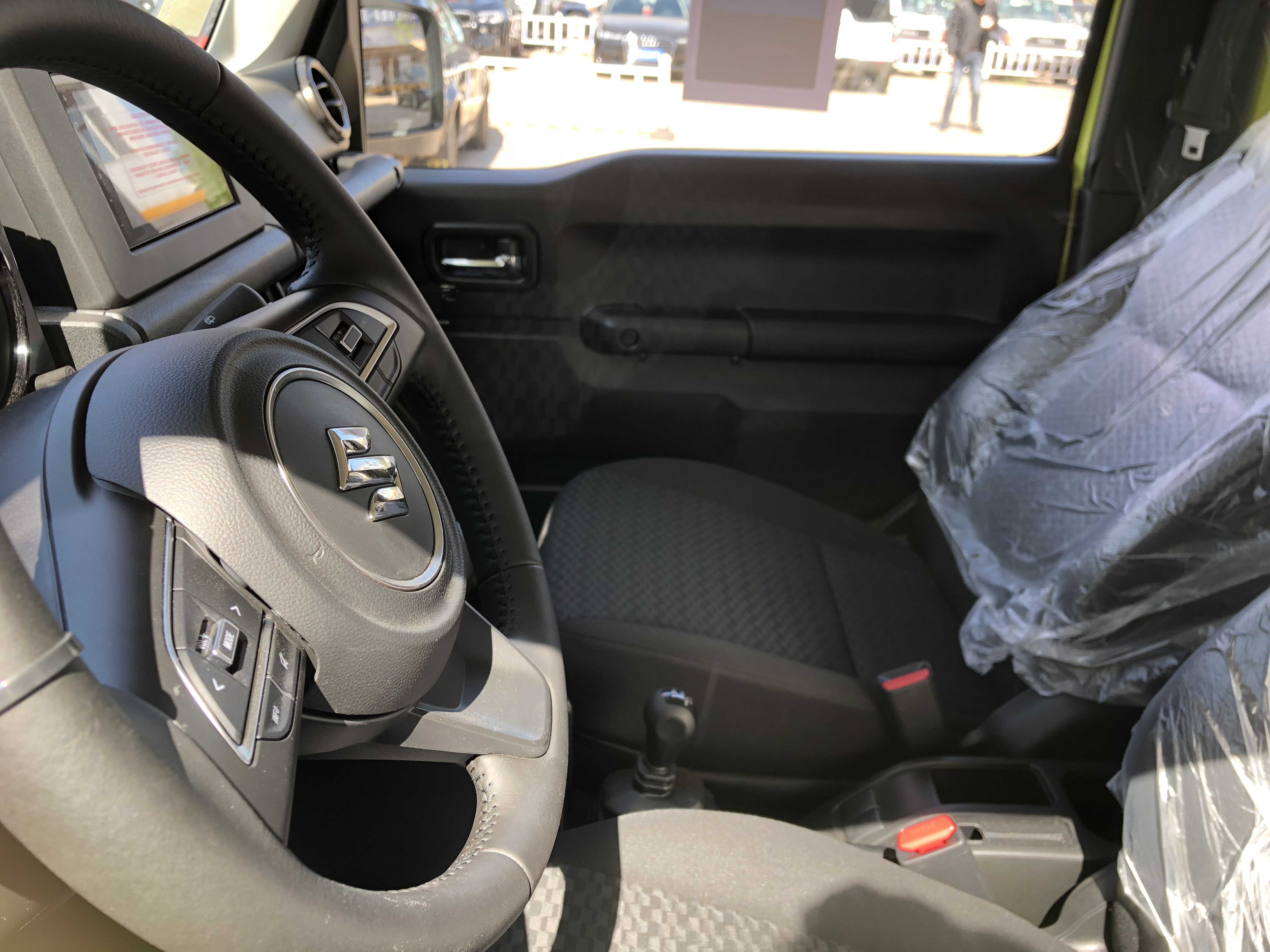 2021款进口吉姆尼最新报价颜色全20万起