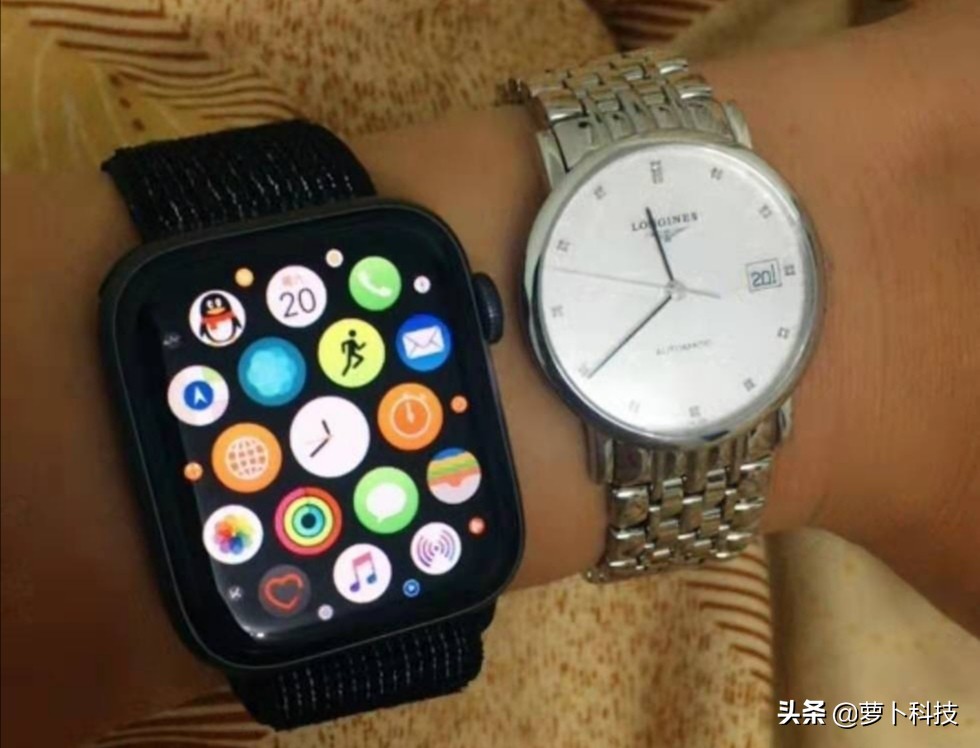  Apple Watch 4智能手环，爆火这么多年，原因都会这