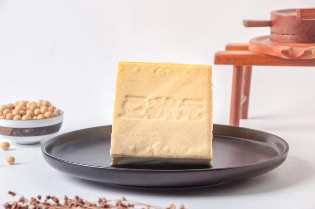 无限荣光，双喜临门，河南餐饮人春晚豆状元大放异彩