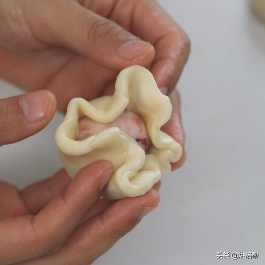 3两面粉做了9个老婆饼，正宗配方做法不难，皮脆馅香全家都爱