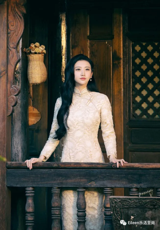 离开神秘背景,强捧不红的人间富贵花为什么反倒大火了?