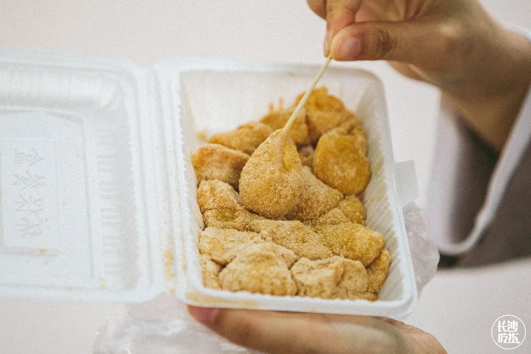 长沙最美劳动者纪实：摆摊商贩高温下的坚守