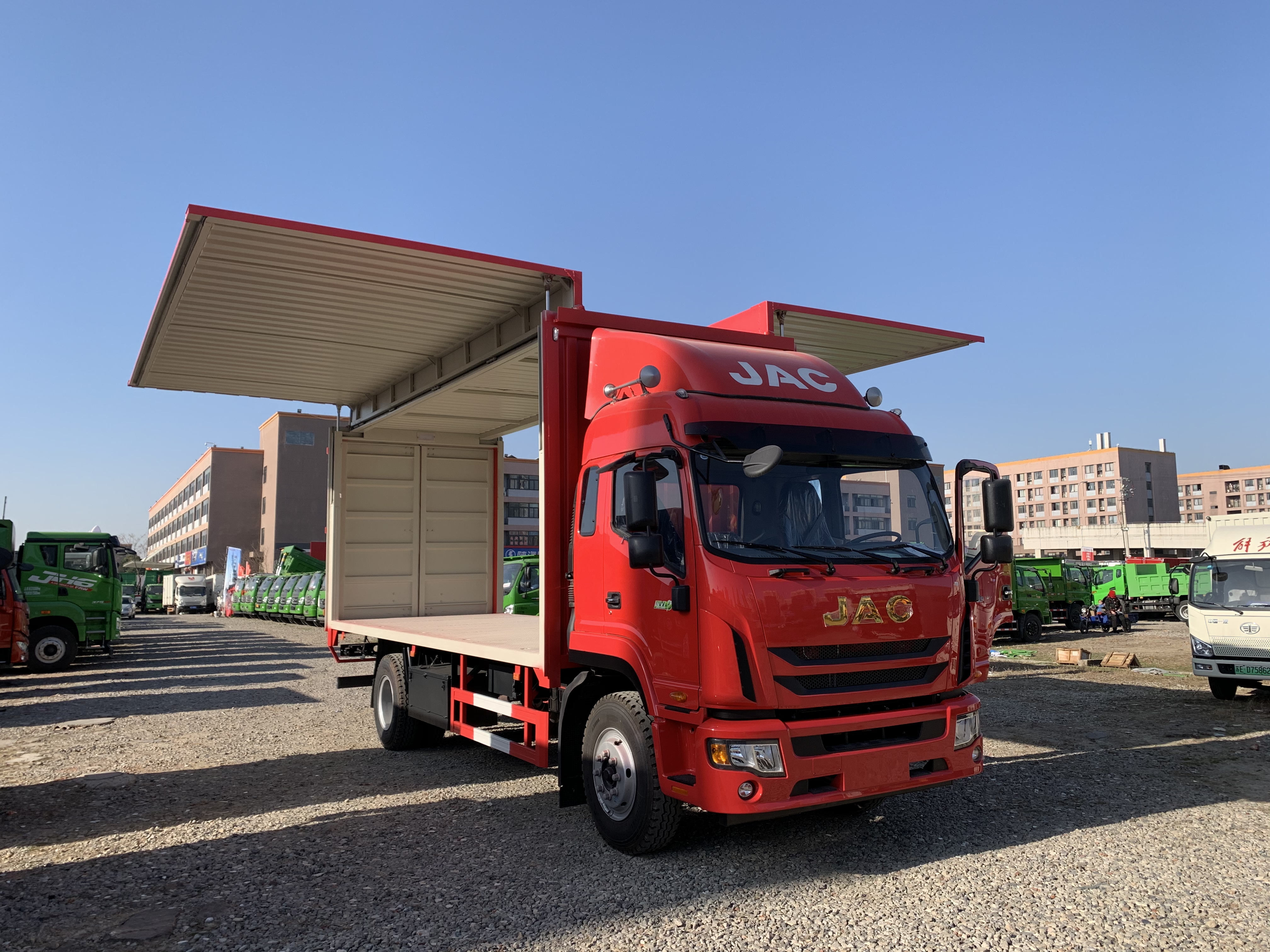 江淮德沃斯买车用车换车一步到位终身无忧