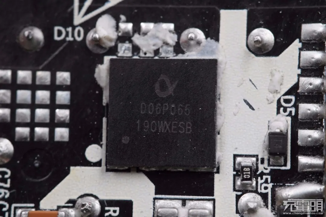 3款倍思100W氮化镓快充拆解大比拼，哪一款才是你的菜？