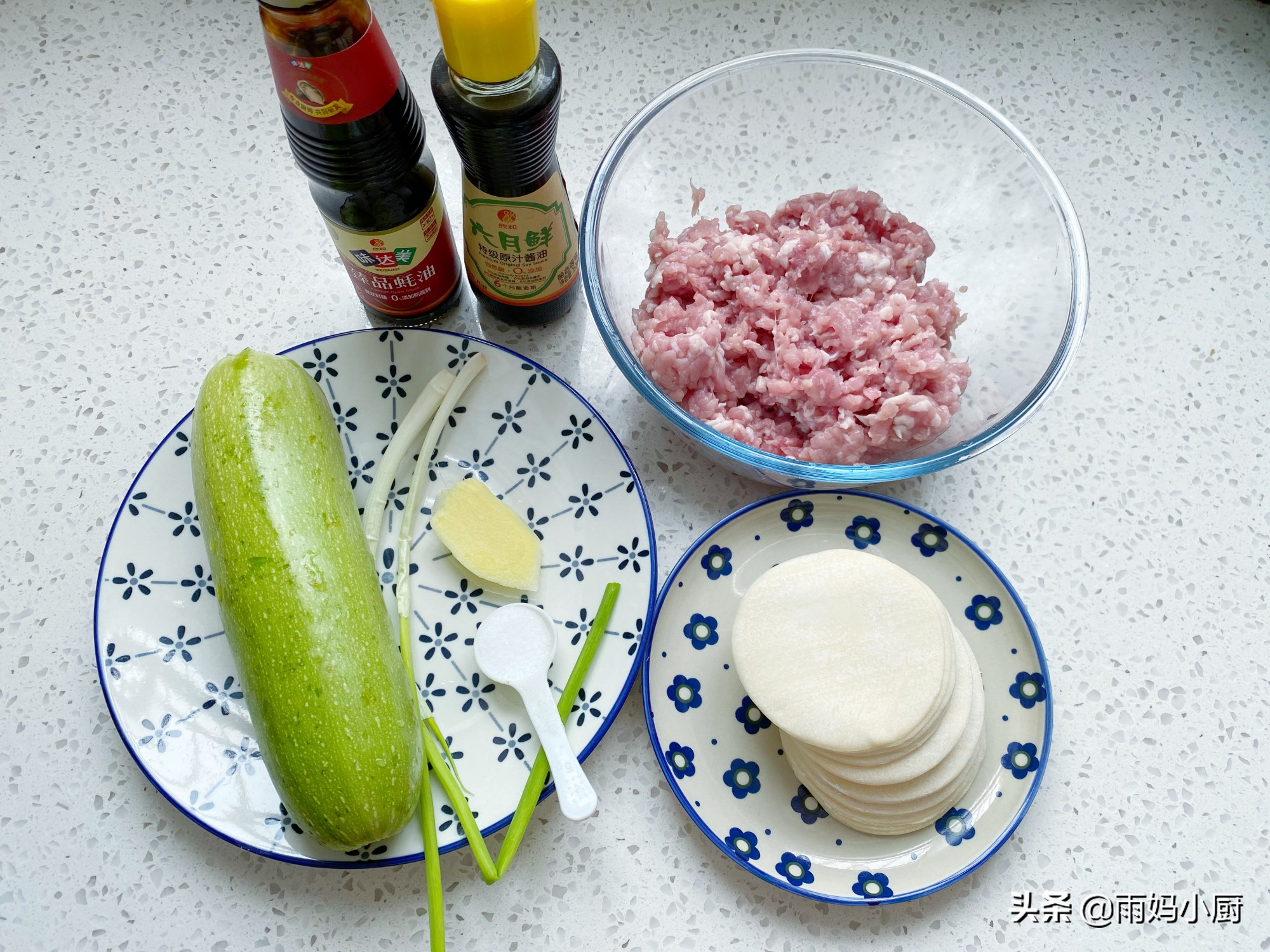 冰花煎饺用淀粉还是面粉，教你一招，做出来的冰花晶莹剔透又酥脆