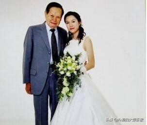 28岁翁帆爱上82岁杨振宁，结婚11年后，翁帆终于